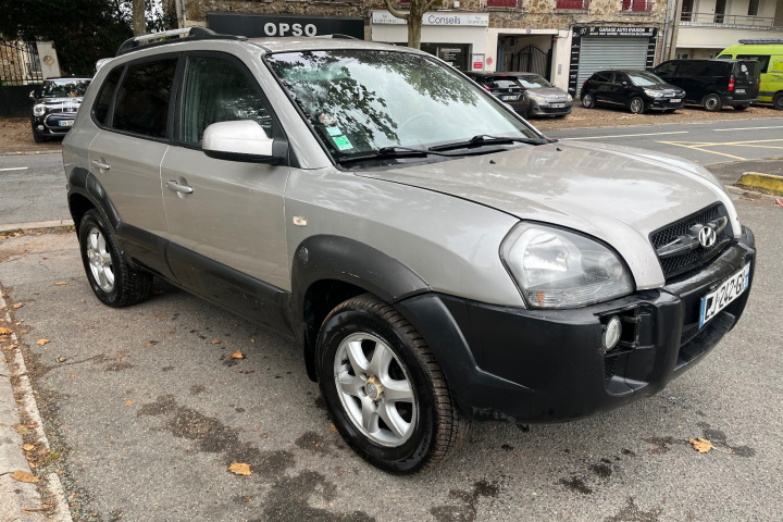HYUNDAI TUCSON
