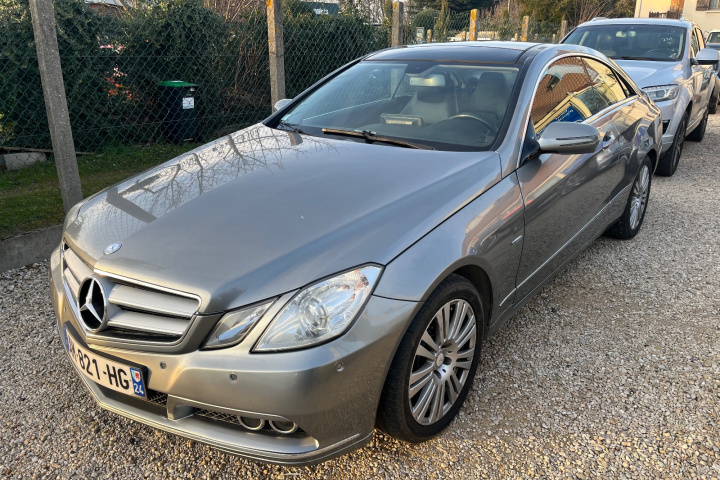 MERCEDES CLASSE E COUPE