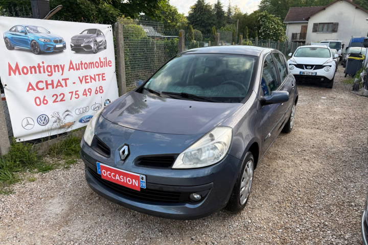 RENAULT CLIO III