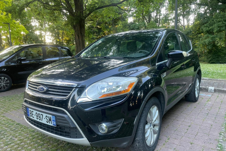 FORD KUGA