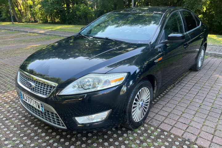 FORD MONDEO