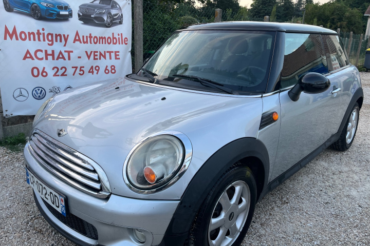 MINI HATCH R56