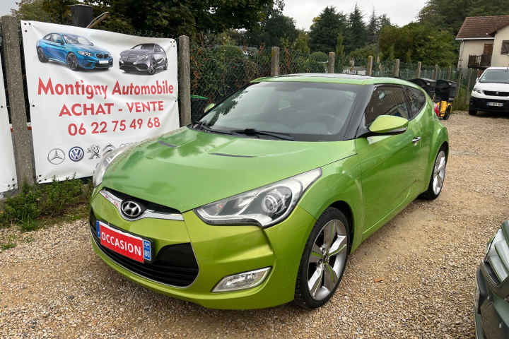 HYUNDAI VELOSTER